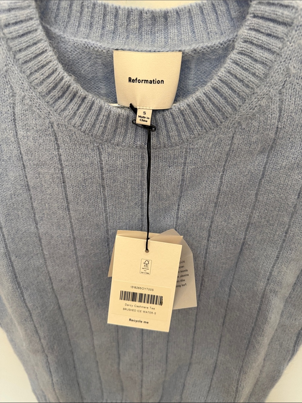 Reformation Darcy cashmere tee - light blue (brushed ice water) - Picture 5 of 9